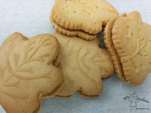 Product Review: Dare Maple Cookies